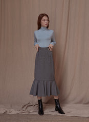 Mid-Length Linen Skirt with Flared Hemline and Tailored Waistband for Chic Feminine Silhouette