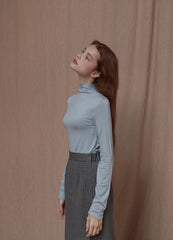 Mid-Length Linen Skirt with Flared Hemline and Tailored Waistband for Chic Feminine Silhouette