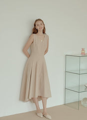 Sleeveless Linen Midi Dress with Fitted Bodice, Flared Hem, and Seam Detailing for Structure