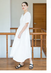 Sleeveless Linen Midi Dress with Adjustable Waist and Utility Patch Pockets