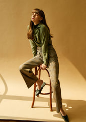 Soft velvet long-sleeve shirt with classic collar and structured silhouette for modern styling