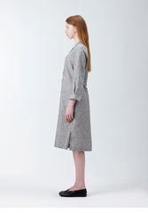 Elegant V-Neck Midi Dress Crafted From Breathable Natural Linen With Relaxed Short Sleeves