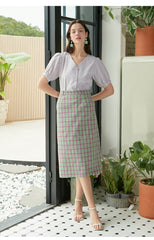 Puff Sleeve Linen Top with V-Neck and Button-Down Front