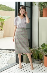 Puff Sleeve Linen Top with V-Neck and Button-Down Front