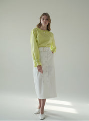 Cotton Poplin Blouse with Buckled Cuffs and Relaxed Fit – Elegant Long Sleeve Women’s Top