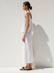 High-Waisted Linen Midi Skirt with Wrap Detail and Back Slit – Lightweight Summer Essential