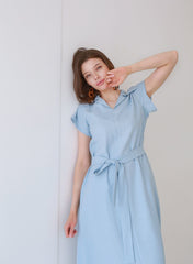 Collared Midi Linen Dress with Short Sleeves and Flared Hemline