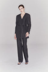 Tailored Linen Blazer for Women with Belted Waist and Structured Shoulders – Elegant Fit