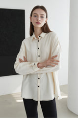 Tailored Linen Shirt With Contrast Buttons And Relaxed Fit For Refined Minimalist Wardrobe Styling
