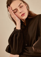 Statement Pleated-Back Shirt in Crisp Cotton Poplin With Voluminous Silhouette and Pointed Collar