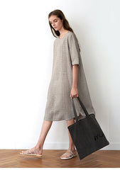 Relaxed Fit Linen Blouse for Women with Short Sleeves and Round Neckline – Summer Essential