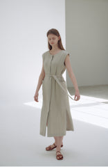 Wrap-Front Linen Midi Dress with Belted Waist and Kimono Sleeves for Elegant Comfort