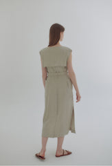 Wrap-Front Linen Midi Dress with Belted Waist and Kimono Sleeves for Elegant Comfort