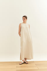 Sleeveless Linen Maxi Dress with Belted Waist and Side Slit – Minimalist Summer Resortwear