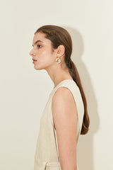 Sleeveless Linen Maxi Dress with Belted Waist and Side Slit – Minimalist Summer Resortwear