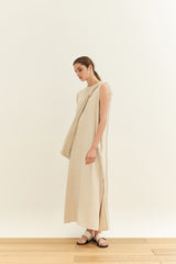Sleeveless Linen Maxi Dress with Belted Waist and Side Slit – Minimalist Summer Resortwear