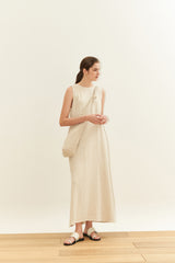 Sleeveless Linen Maxi Dress with Belted Waist and Side Slit – Minimalist Summer Resortwear