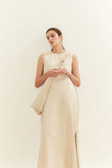 Sleeveless Linen Maxi Dress with Belted Waist and Side Slit – Minimalist Summer Resortwear