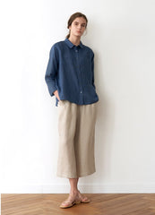 Relaxed Fit Button-Up Women's Linen Shirt with Drawstring Sleeves and Classic Collar