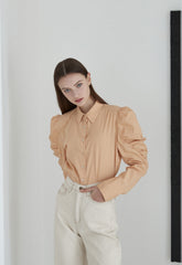 Structured Cotton Poplin Shirt With Ruched Long Sleeves and Tailored Silhouette for Everyday Elegance