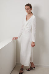 Long Sleeve Linen Midi Dress for Women with V-Neckline and Front Knot Detail – Timeless Fit