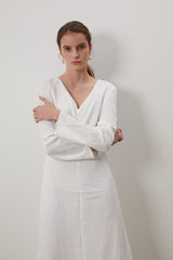 Long Sleeve Linen Midi Dress for Women with V-Neckline and Front Knot Detail – Timeless Fit