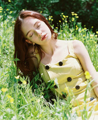 Sleeveless Double-Breasted Linen Dress with Pleated Skirt and Shoulder Straps