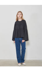 Soft-Structured Linen Blouse with Tiered Silhouette and Flared Sleeves