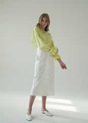 High-Waisted Linen Midi Skirt with Side Slits and Tie Belt – Button-Detail Wrap Design