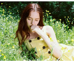 Sleeveless Double-Breasted Linen Dress with Pleated Skirt and Shoulder Straps