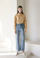 Premium Linen Long-Sleeve Shirt with Tailored Collar and Minimal Seaming for Effortless Style