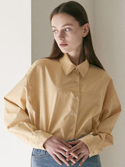 Premium Linen Long-Sleeve Shirt with Tailored Collar and Minimal Seaming for Effortless Style