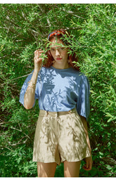 Relaxed Cotton Top with Drop Shoulders and Minimalist Silhouette for Effortless Everyday Style