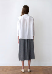 Button-Front Pure Linen Shirt for Women with Relaxed Fit and Breathable Lightweight Fabric