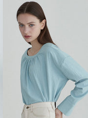 Relaxed Fit Linen Blouse with Gathered Neckline and Lightweight Fabric for Effortless Styling