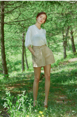 Lightweight Cotton V-Neck Top with Puff Sleeves and Relaxed Fit for Effortless Summer Styling