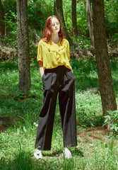 High-Waisted Wide-Leg Linen Pants With Tailored Pleats And Side Pockets