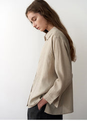 Relaxed-Fit Button-Up Linen Shirt With Dropped Shoulders And Three-Quarter Sleeves