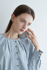 Pleated Linen Blouse with Front Button Detail and Relaxed Silhouette for Elegant Everyday Wear