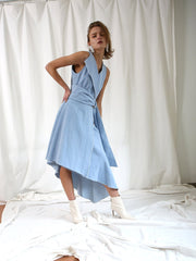 Flowy Linen Maxi Dress With Spaghetti Straps And Side Cutout Waist