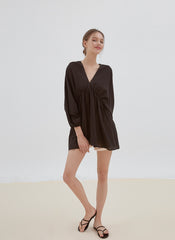 Relaxed Fit Linen Top with Gathered Waist and Deep V-Neckline for Effortless Statement Styling