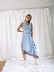 Flowy Linen Maxi Dress With Spaghetti Straps And Side Cutout Waist