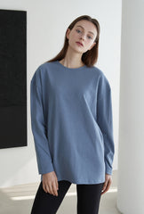 Oversized Long-Sleeve Linen Top with Minimalist Silhouette and Relaxed Comfort Fit