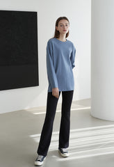 Oversized Long-Sleeve Linen Top with Minimalist Silhouette and Relaxed Comfort Fit