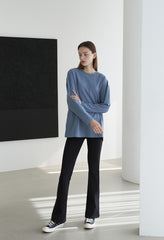 Oversized Long-Sleeve Linen Top with Minimalist Silhouette and Relaxed Comfort Fit