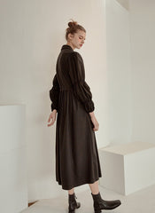 Refined Button-Down Midi Dress With Gathered Sleeves and Waist Detail in Soft Linen Fabric