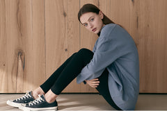 Oversized Long-Sleeve Linen Top with Minimalist Silhouette and Relaxed Comfort Fit