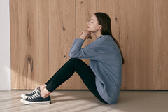 Oversized Long-Sleeve Linen Top with Minimalist Silhouette and Relaxed Comfort Fit