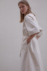Oversized Linen Midi Dress with Elbow-Length Sleeves and Adjustable Waist Tie Detail
