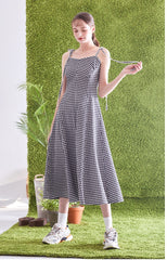 Gingham Linen Midi Dress with Tie Shoulder Straps and Flared Silhouette for Casual Chic Style